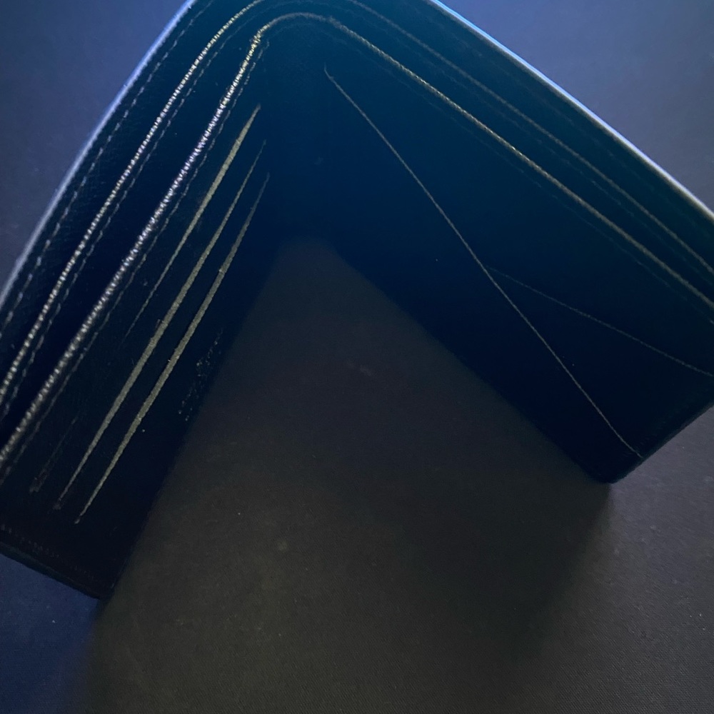 Louis Vuitton Multiple Wallet Mens - Picture 6 of 6